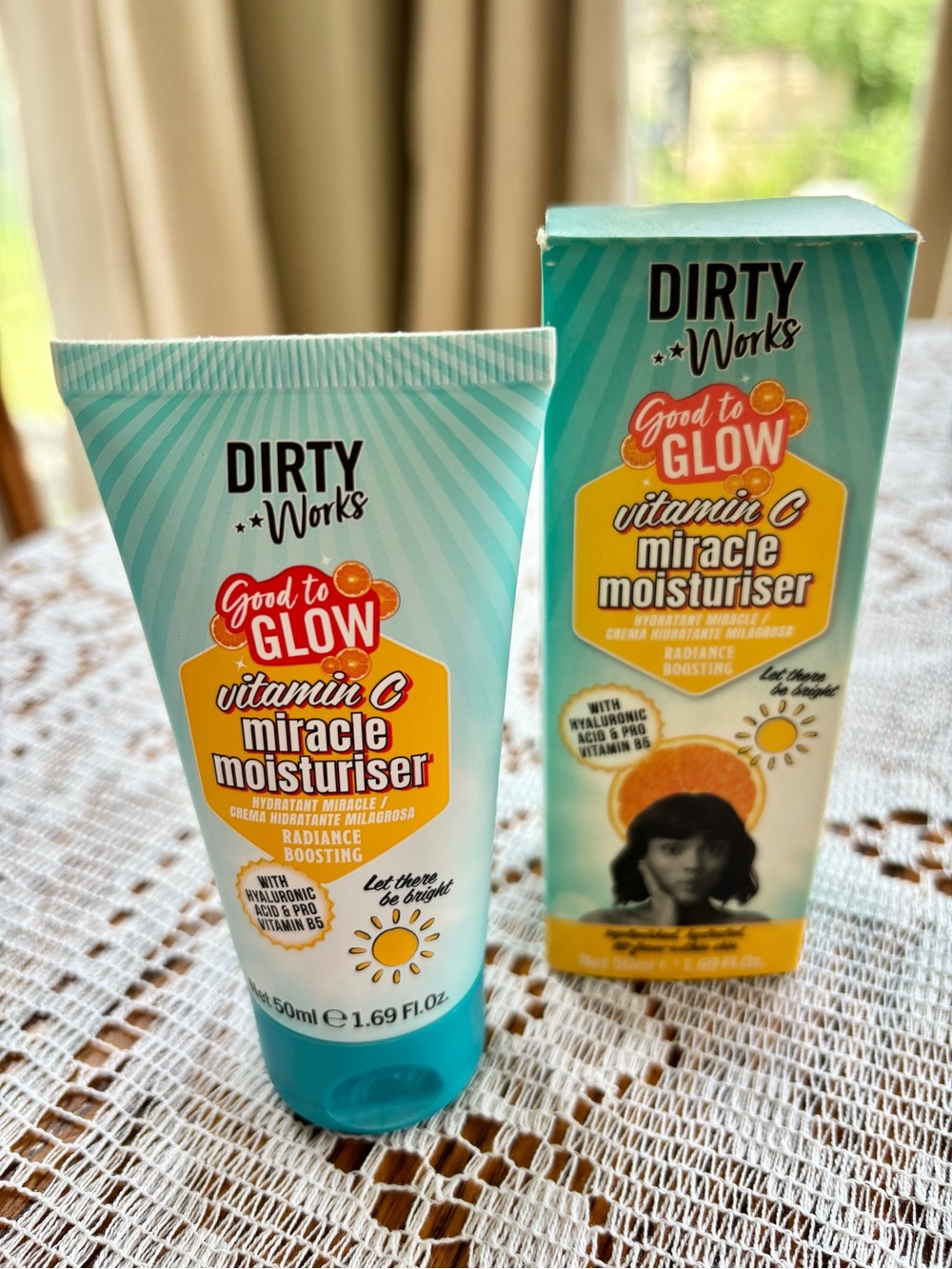 Brand new DIRTY WORKS Good to Glow Vitamin C Miracle Moisturiser hyaluronic acid